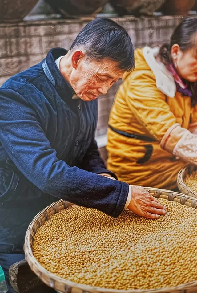 张仲安:从一等伤残军人到“世界无盐酱油之父”(图4) 张仲安:从一等伤残军人到“世界无盐酱油之父”(图4)