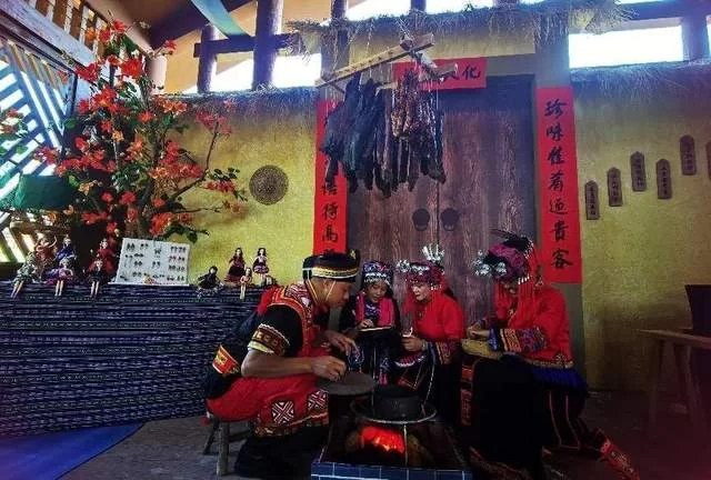 河池文旅亮相第十三届广西(河池)园林园艺博览会展多彩风姿(图18) 河池文旅亮相第十三届广西(河池)园林园艺博览会展多彩风姿(图18)