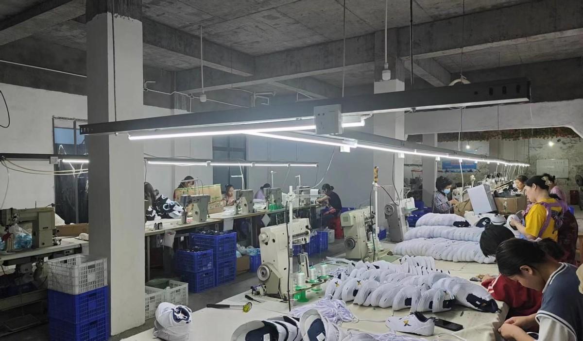 巴中市恩阳区尹家镇：易地扶贫搬迁后 持续发力助增收 (图2)