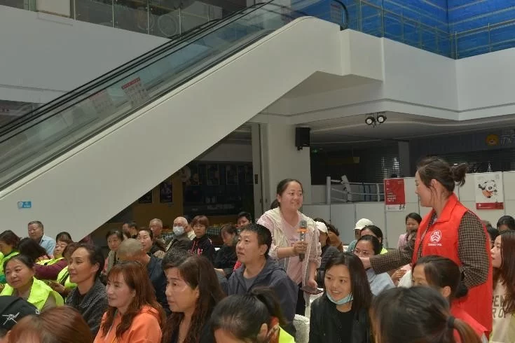 成都市龙泉驿区龙泉街道接龙社区召开学习型社区建设动员会(图5) 成都市龙泉驿区龙泉街道接龙社区召开学习型社区建设动员会(图5)