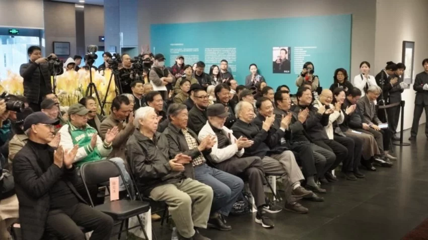 北京画院美术馆:“回归自然 独抒灵性——陈危冰田园诗意画展(图5) 北京画院美术馆:回归自然 独抒灵性——陈危冰田园诗意画展(图5)