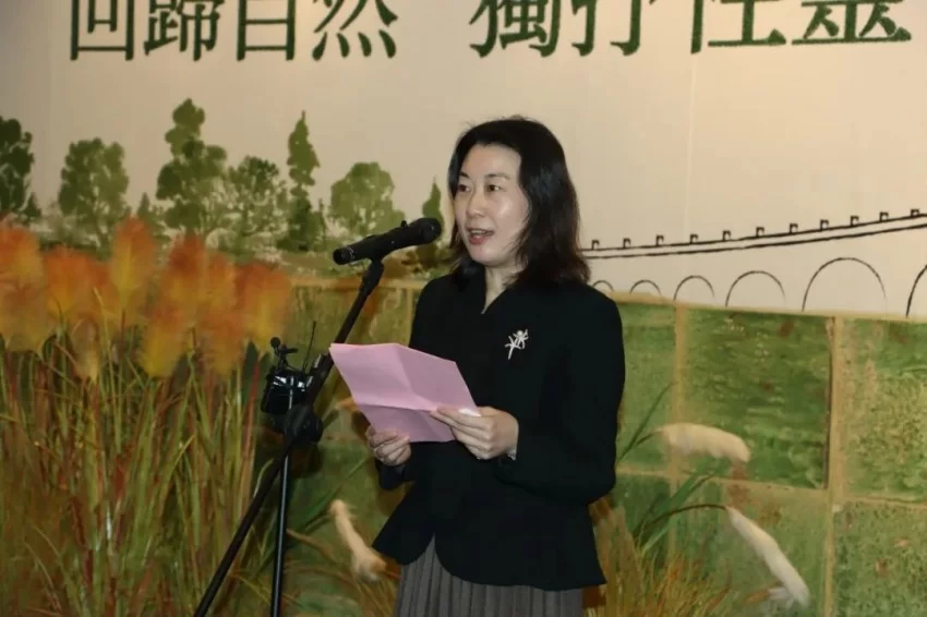 北京画院美术馆:“回归自然 独抒灵性——陈危冰田园诗意画展(图7) 北京画院美术馆:回归自然 独抒灵性——陈危冰田园诗意画展(图7)