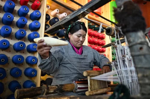 牢牢守住不发生规模性返贫致贫底线——西部脱贫地区“5年过渡期”一线观察(图7) 牢牢守住不发生规模性返贫致贫底线——西部脱贫地区“5年过渡期”一线观察(图5)