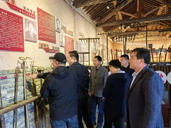 鹤壁淇滨区深入开展“青蓝接力·头雁领航”培育计划,着力提升村、社区党组