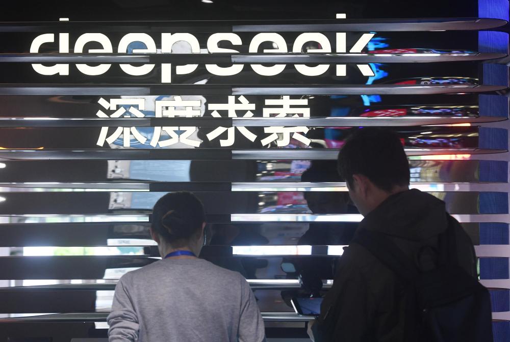深刻揭示新时代发展规律——习近平经济思想引领新时代经济工作述评之二(图4)
