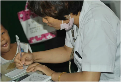 山西乡村医生陈伟:愿做乡亲们的健康守门人(图3) 山西乡村医生陈伟:愿做乡亲们的健康守门人(图3)