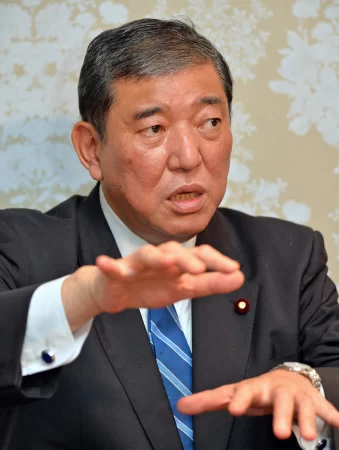资料图:石破茂 渐失人心 日本自民党内或将开启“后安倍时代”(图1)