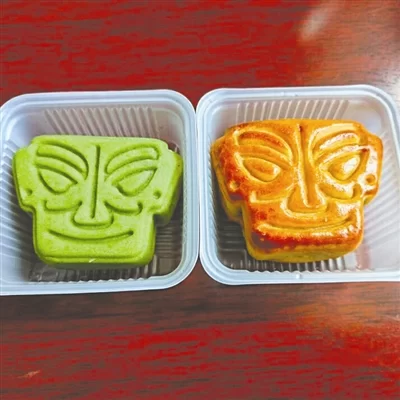 三星堆博物馆又卖萌啦 晒出青铜面具月饼啥滋味(图1)