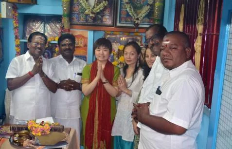 照亮身心前行之路,伍千梦率先在国内开展“纳迪叶”文化探秘(图1) 照亮身心前行之路,伍千梦率先在国内开展“纳迪叶”文化探秘(图1)